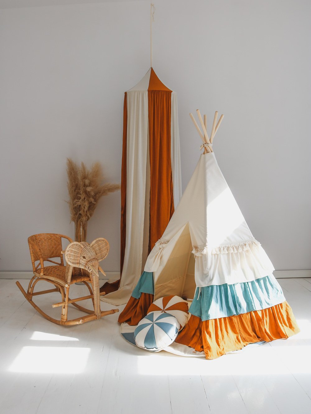 Tipi Tent met Franjes | Circus Collectie