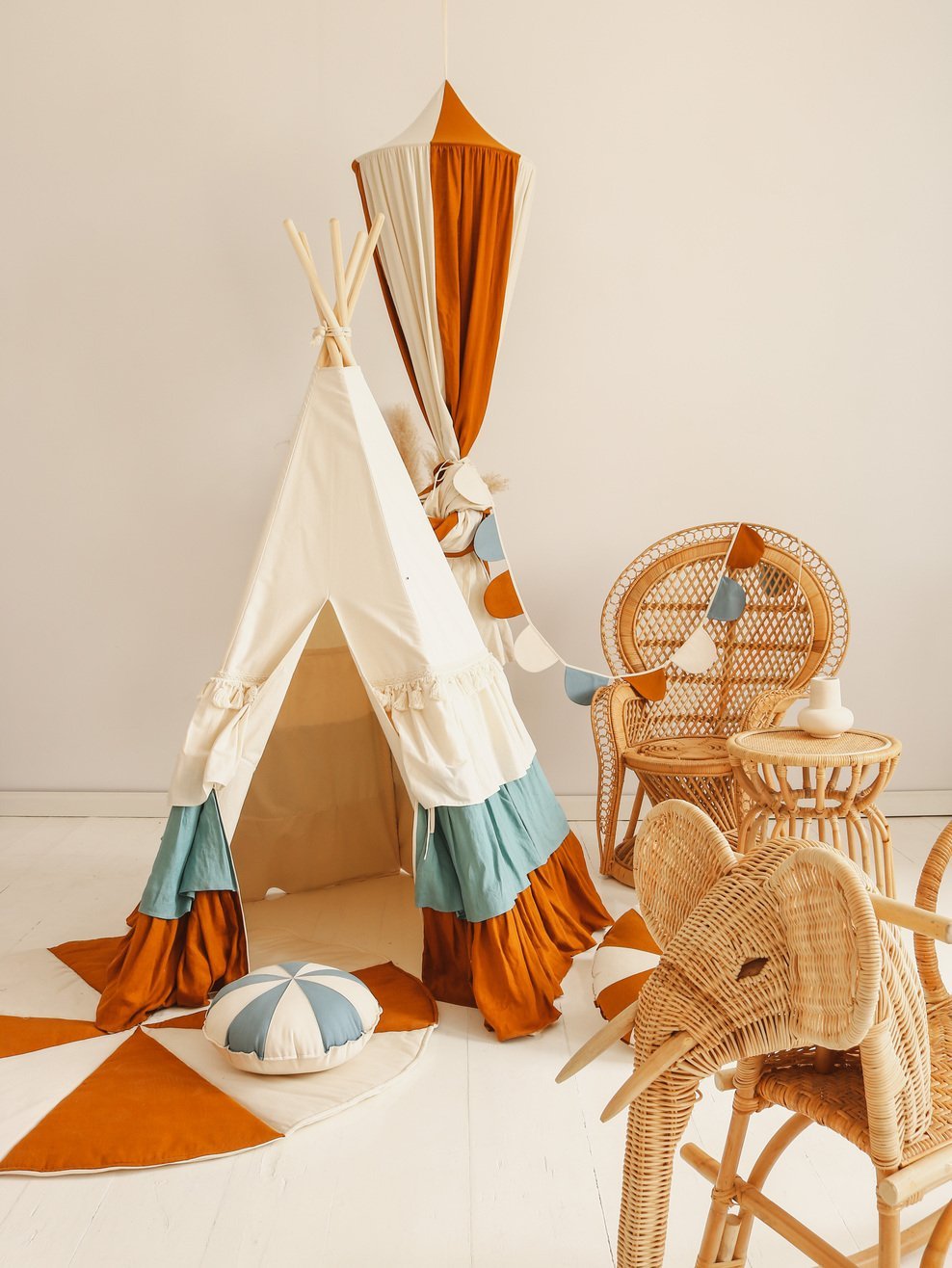 Tipi Tent met Franjes | Circus Collectie